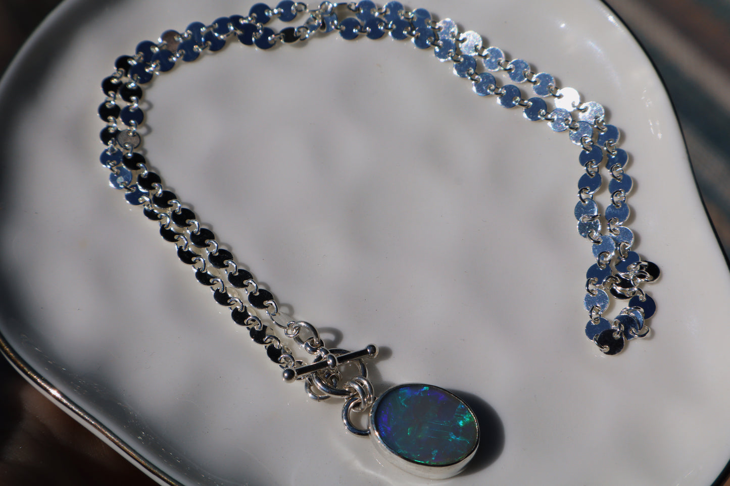 Stunning Semi dark opal pendant, 18in 4mm circle link toggle pendant.