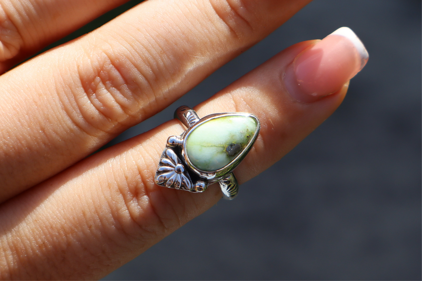 Palomino turquoise "Cactus flower" ring No. 1 Size 5