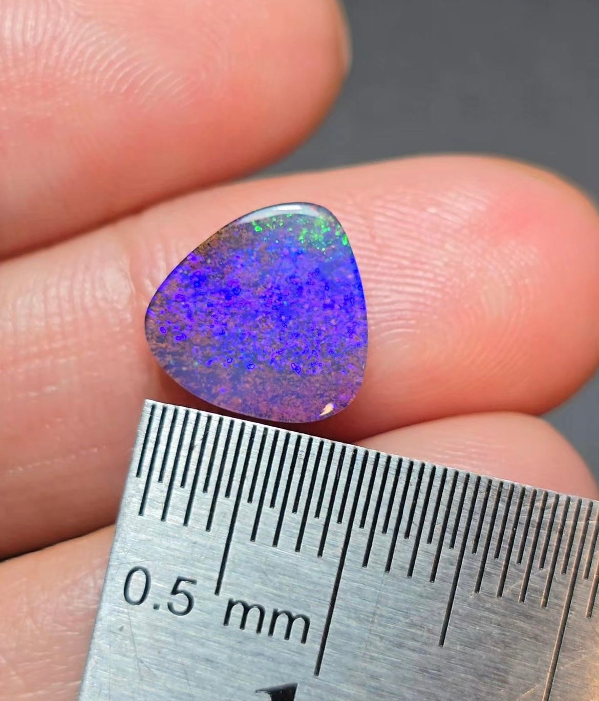 Electric purple green Opal
