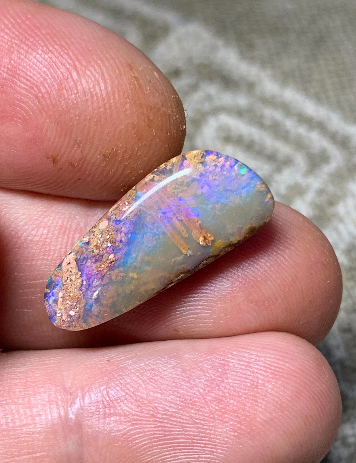 Large pipe/ wood fossil opal