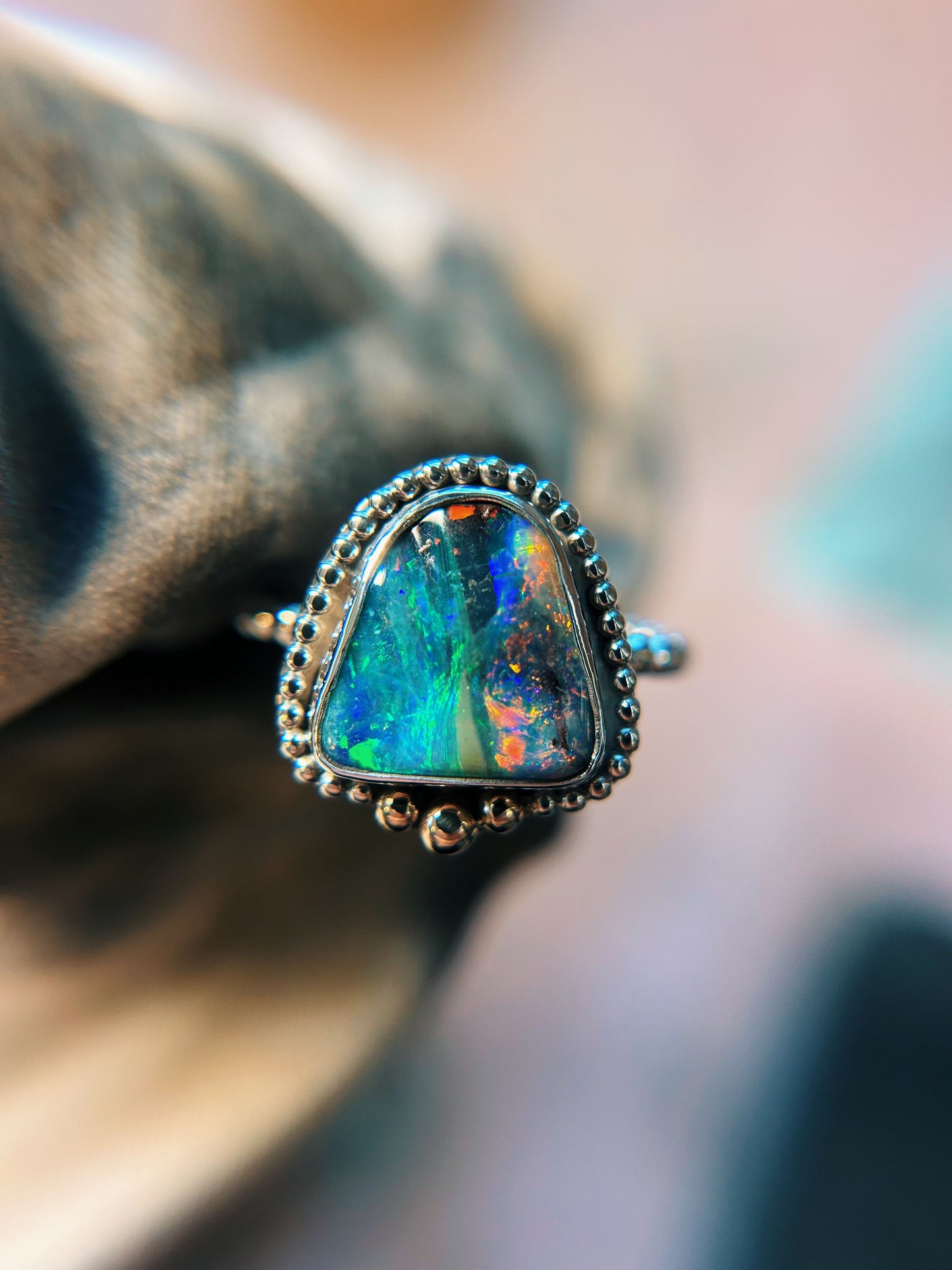 Super Fire, Gem opal