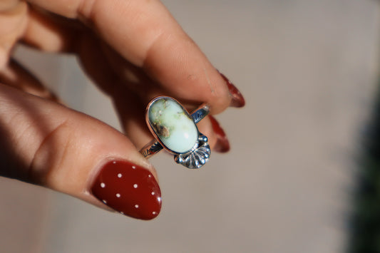 Palomino turquoise “cactus flower” ring size 8, Sterling.