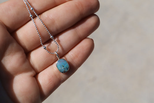 Dainty colorful boulder opal pendant 18inches