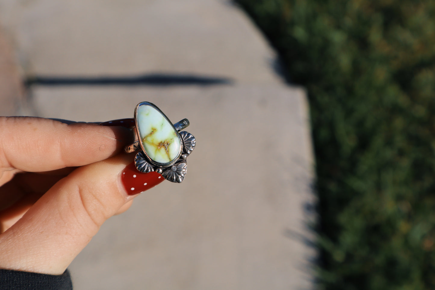 Palomino turquoise “Cactus flower” ring Size 9. Sterling. Hand stamped band.