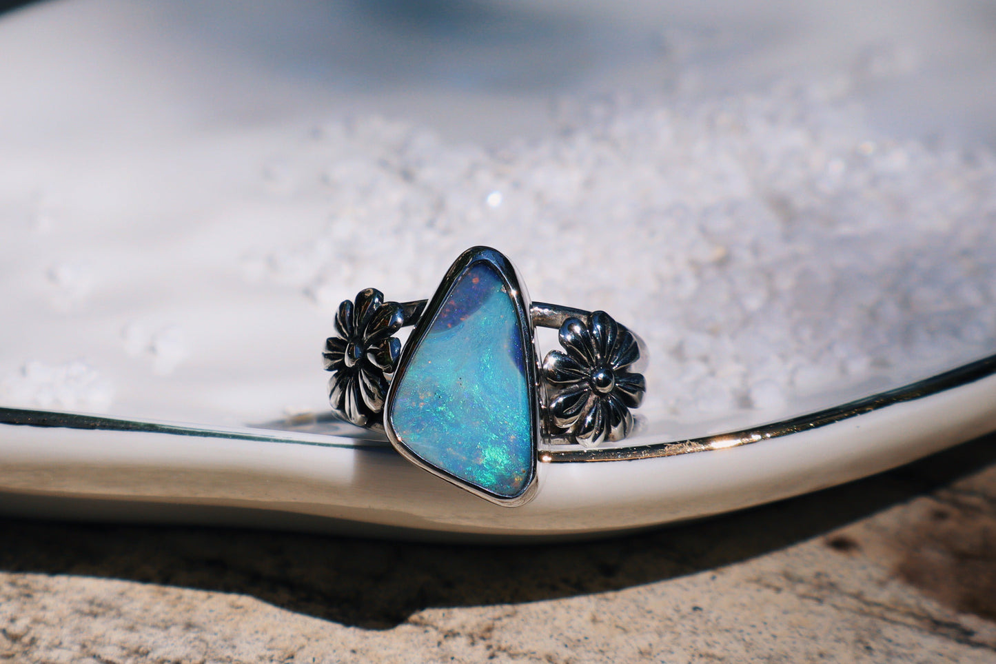 Stunning Bright blue boulder opal with Daisy accents size 7.5-8